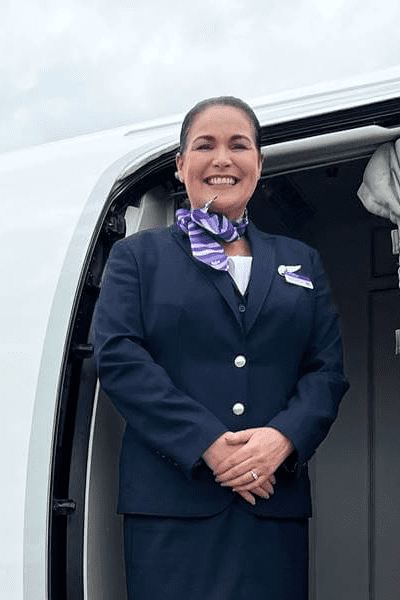 flybe-female-flight-attendant-smile