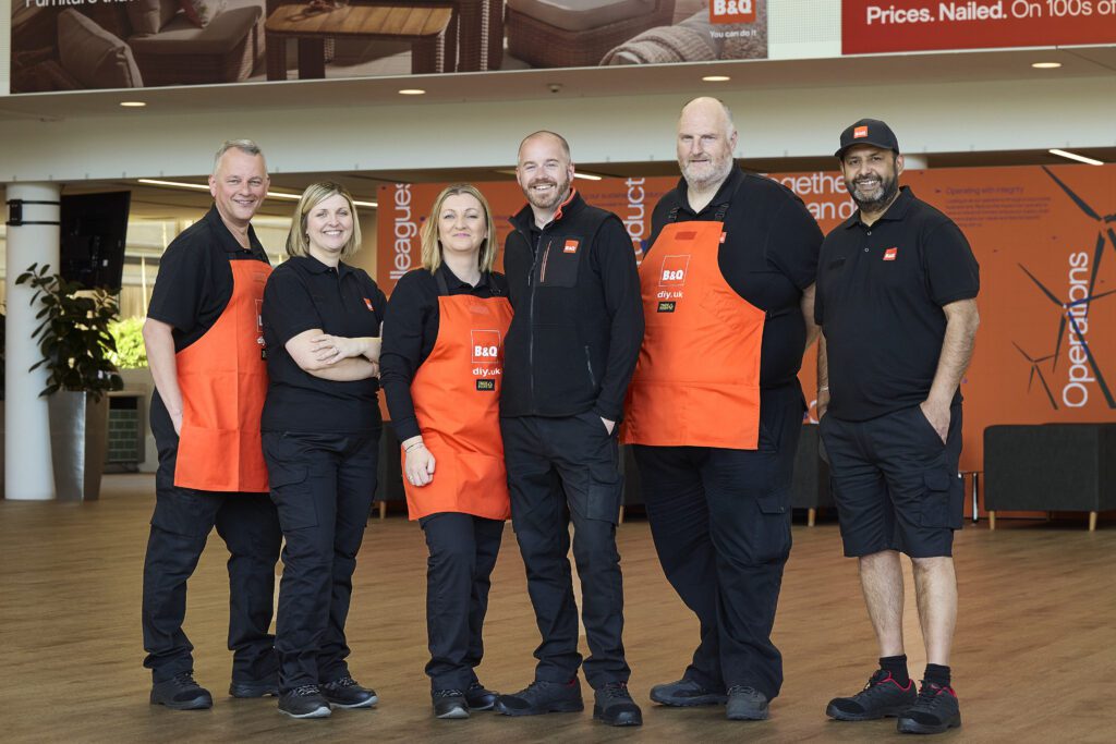 B&Q - Store Team In Orange Aprons